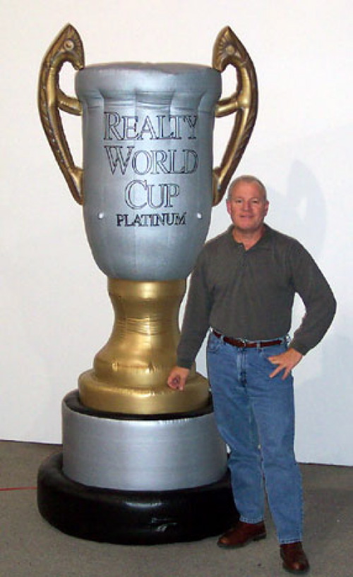 Miscellaneous Inflatables realty world trophy cup